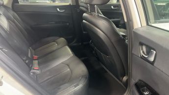 Kia Optima 1.7 CRDi 3 Saloon 4dr Diesel DCT Euro 6 (s/s) (139 bhp)