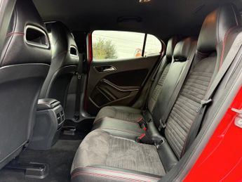 Mercedes-Benz GLA 1.6 GLA180 AMG Line Edition SUV 5dr Petrol 7G-DCT Euro 6 (s/s) (