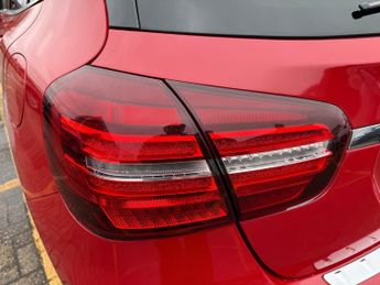 Mercedes-Benz GLA 1.6 GLA180 AMG Line Edition SUV 5dr Petrol 7G-DCT Euro 6 (s/s) (