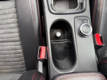 Mercedes-Benz GLA 1.6 GLA180 AMG Line Edition SUV 5dr Petrol 7G-DCT Euro 6 (s/s) (