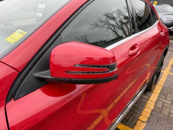 Mercedes-Benz GLA 1.6 GLA180 AMG Line Edition SUV 5dr Petrol 7G-DCT Euro 6 (s/s) (