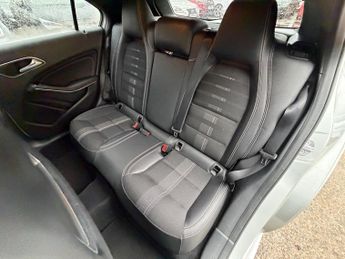 Mercedes-Benz A Class 1.6 A180 Sport Edition Hatchback 5dr Petrol 7G-DCT Euro 6 (s/s) 