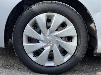 Toyota Aygo 1.0 VVT-i Ice Hatchback 5dr Petrol MultiMode Euro 5 (67 ps)