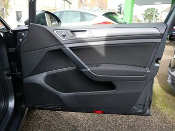 Volkswagen Golf 1.5 TSI EVO Match Edition DSG Euro 6 (s/s) 5dr Only 21000 Miles 
