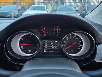 Vauxhall Astra 1.4i Turbo Elite Hatchback 5dr Petrol Auto Euro 6 (s/s) (150 ps)