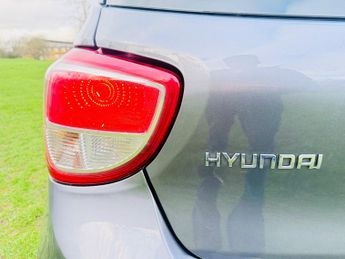 Hyundai i10 1.0 SE Hatchback 5dr Petrol Manual Euro 6 (66 ps)