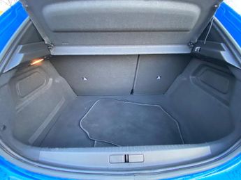 Peugeot 208 1.2 PureTech Allure Premium + Hatchback 5dr Petrol EAT Euro 6 (s