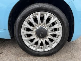 Fiat 500 1.2 Lounge Hatchback 3dr Petrol Dualogic Euro 6 (s/s) (69 bhp)