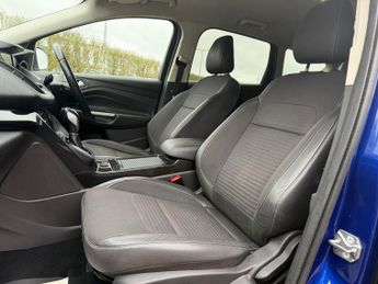 Ford Kuga 1.5T EcoBoost Titanium SUV 5dr Petrol Auto AWD Euro 6 (s/s) (182