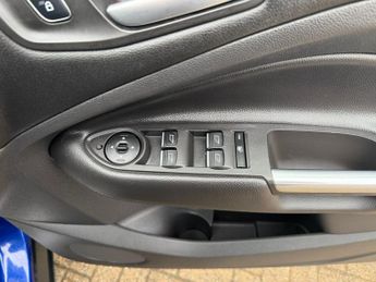 Ford Kuga 1.5T EcoBoost Titanium SUV 5dr Petrol Auto AWD Euro 6 (s/s) (182