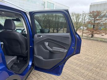 Ford Kuga 1.5T EcoBoost Titanium SUV 5dr Petrol Auto AWD Euro 6 (s/s) (182