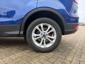 Ford Kuga 1.5T EcoBoost Titanium SUV 5dr Petrol Auto AWD Euro 6 (s/s) (182