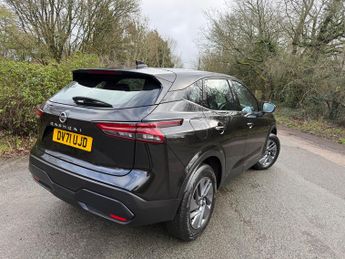 Nissan Qashqai 1.3 DIG-T MHEV Acenta Premium SUV 5dr Petrol Hybrid XTRON Euro 6