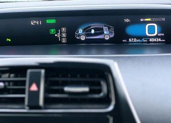 Toyota Prius 1.8 VVTi Excel Euro 6 (S/S) CVT 5Dr