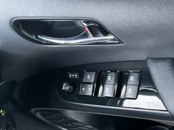 Toyota Prius 1.8 VVTi Excel Euro 6 (S/S) CVT 5Dr