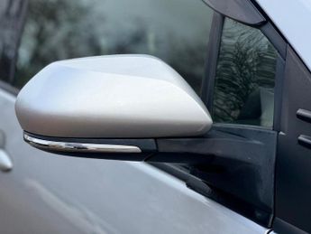 Toyota Prius 1.8 VVTi Excel Euro 6 (S/S) CVT 5Dr