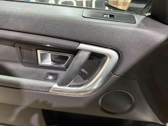 Land Rover Discovery Sport 2.0 TD4 HSE SUV 5dr Diesel Auto 4WD Euro 6 (s/s) (180 ps)