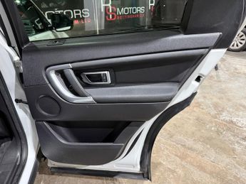 Land Rover Discovery Sport 2.0 TD4 HSE SUV 5dr Diesel Auto 4WD Euro 6 (s/s) (180 ps)