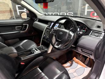 Land Rover Discovery Sport 2.0 TD4 HSE SUV 5dr Diesel Auto 4WD Euro 6 (s/s) (180 ps)