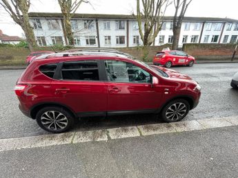 Nissan Qashqai 1.6 n-tec+ SUV 5dr Petrol CVT 2WD Euro 5 (117 ps)