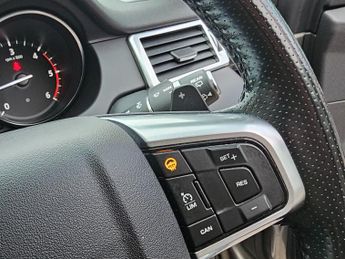 Land Rover Discovery Sport 2.0 TD4 HSE Dynamic Lux SUV 5dr Diesel Auto 4WD Euro 6 (s/s) (18