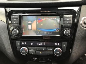 Nissan Qashqai 1.3 DIG-T N-Connecta SUV 5dr Petrol Manual Euro 6 (s/s) (140 ps)