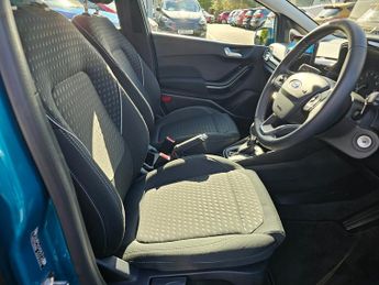 Ford Fiesta 1.0T Zetec Hatchback 5dr Petrol Auto Euro 6 (s/s) (100 ps)