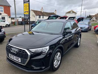 Audi Q3 Technik 1.5 TFSi CoD 35 SUV 5 Dr Petrol S Tronic Euro 6 (s/s) (1