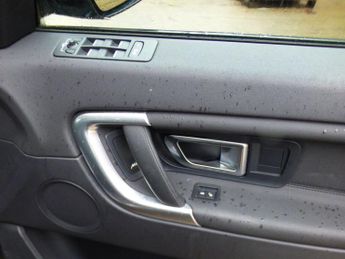 Land Rover Discovery Sport 2.0 TD4 HSE Auto 4WD Euro 6 (s/s) 5dr