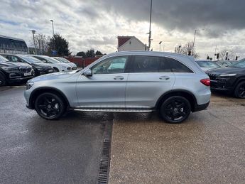 Mercedes-Benz GLC 2.1 GLC220d Sport SUV 5dr Diesel G-Tronic 4MATIC Euro 6 (s/s) (1