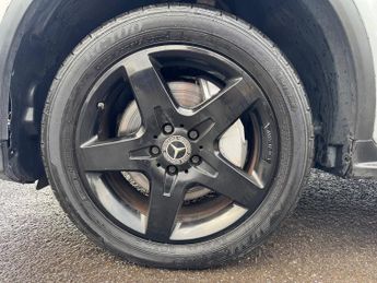 Mercedes-Benz GLC 2.1 GLC220d Sport SUV 5dr Diesel G-Tronic 4MATIC Euro 6 (s/s) (1