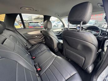 Mercedes-Benz GLC 2.1 GLC220d Sport SUV 5dr Diesel G-Tronic 4MATIC Euro 6 (s/s) (1