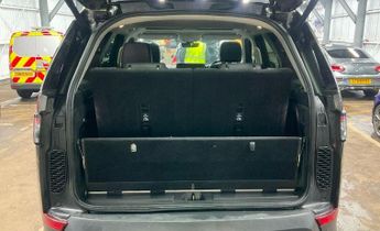 Land Rover Discovery 2.0 SD4 SE Auto 4WD Euro 6 (s/s) 5dr