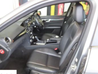 Mercedes-Benz C Class 2.1 C220 CDI Executive SE (Premium) Estate 5dr Diesel G-Tronic+ 