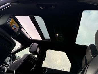 Land Rover Discovery 2.0 SD4 HSE Luxury SUV 5dr Diesel Auto 4WD Euro 6 (s/s) (240 ps)