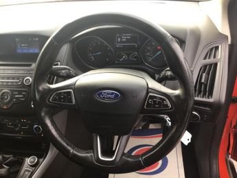 Ford Focus 1.0T EcoBoost Zetec Estate 5dr Petrol Manual Euro 6 (s/s) (100 p