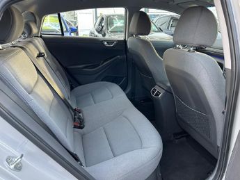 Hyundai Ioniq 1.6 h-GDi Premium Hatchback Petrol Hybrid DCT Euro 6 (s/s) (141 