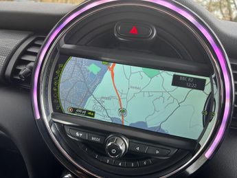 Mini Hatch 1.5 Cooper Auto Euro 6 (s/s) 3dr