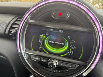 Mini Hatch 1.5 Cooper Auto Euro 6 (s/s) 3dr