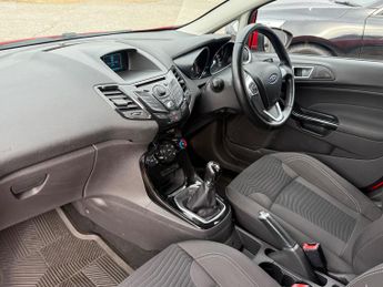 Ford Fiesta 1.25 Zetec Hatchback 5dr Petrol Manual Euro 5 (82 ps)