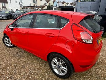 Ford Fiesta 1.25 Zetec Hatchback 5dr Petrol Manual Euro 5 (82 ps)