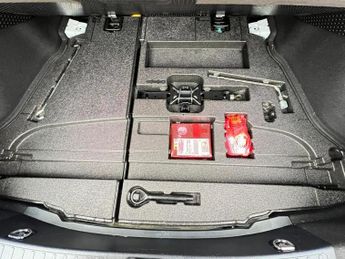 Toyota Prius 1.8 VVTi Excel Euro 6 (S/S) CVT 5Dr