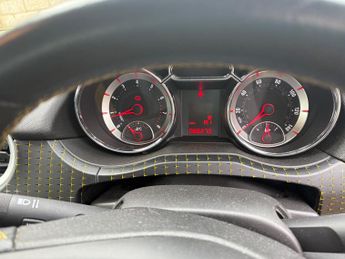 Vauxhall Adam 1.4 16v SLAM Hatchback 3dr Petrol Manual Euro 5 (100 ps)