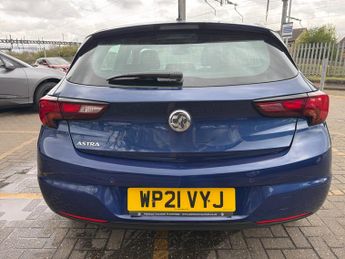 Vauxhall Astra 1.2 Turbo SRi Hatchback 5dr Petrol Manual Euro 6 (s/s) (145 ps)