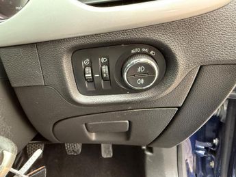 Vauxhall Astra 1.2 Turbo SRi Hatchback 5dr Petrol Manual Euro 6 (s/s) (145 ps)