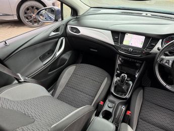 Vauxhall Astra 1.2 Turbo SRi Hatchback 5dr Petrol Manual Euro 6 (s/s) (145 ps)