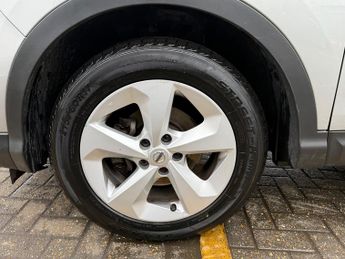 Nissan Qashqai 1.3 DIG-T Acenta Premium SUV 5dr Petrol DCT Auto Euro 6 (s/s) (1