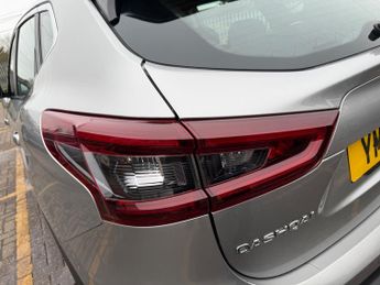 Nissan Qashqai 1.3 DIG-T Acenta Premium SUV 5dr Petrol DCT Auto Euro 6 (s/s) (1