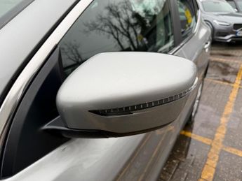 Nissan Qashqai 1.3 DIG-T Acenta Premium SUV 5dr Petrol DCT Auto Euro 6 (s/s) (1