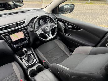 Nissan Qashqai 1.3 DIG-T Acenta Premium SUV 5dr Petrol DCT Auto Euro 6 (s/s) (1
